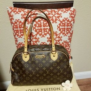 SOLD!!! Auth Louis Vuitton Montorgueil GM